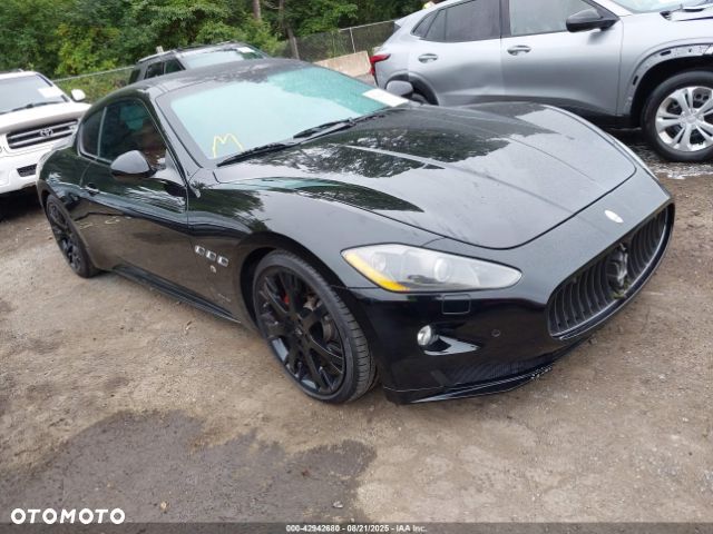Maserati GranTurismo S Automatik - 1