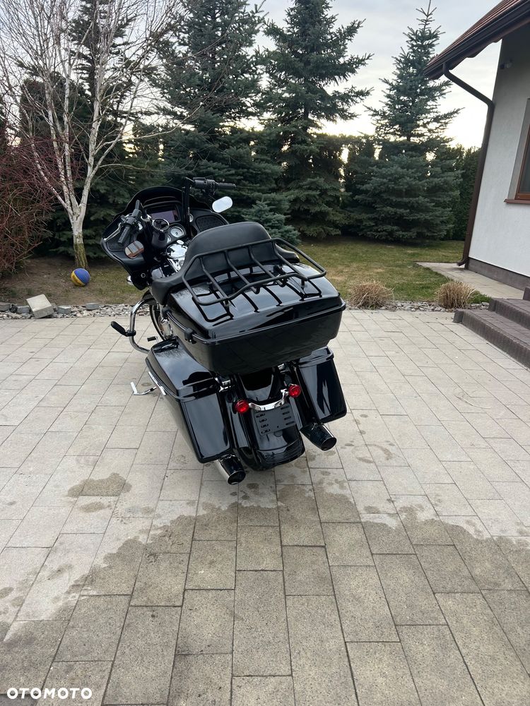 Harley-Davidson Touring Road Glide - 19