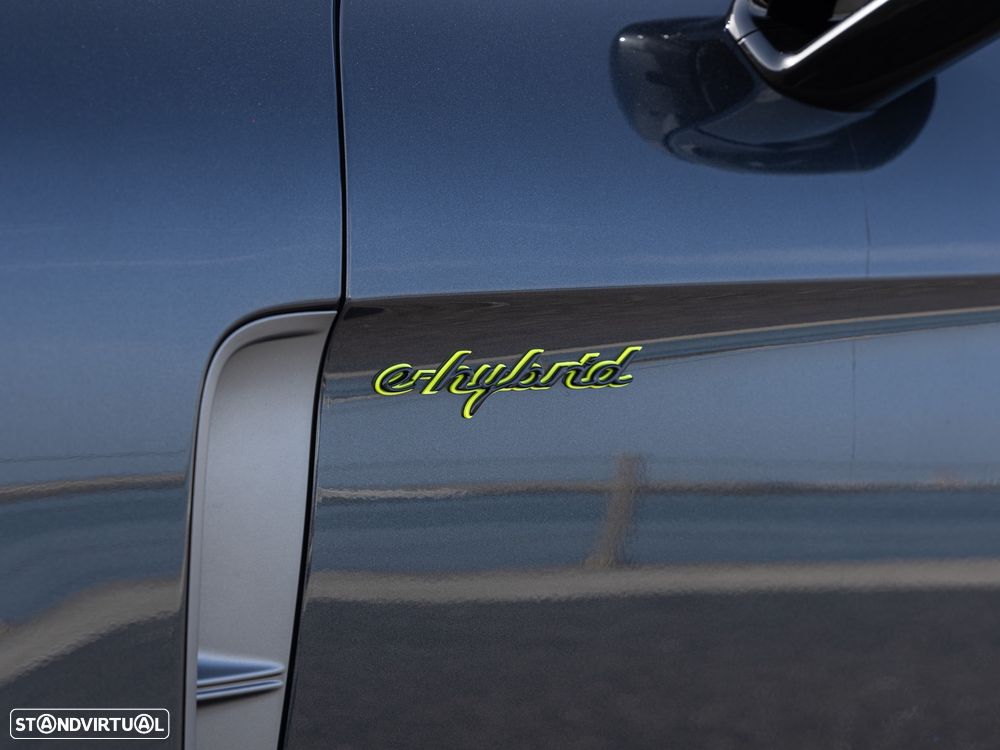 Porsche Panamera 4 E-Hybrid Platinum Edition com PDLS - 21