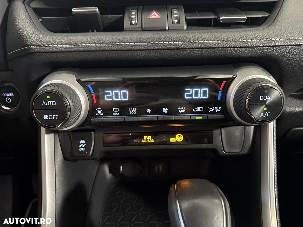 Toyota RAV4 - 19