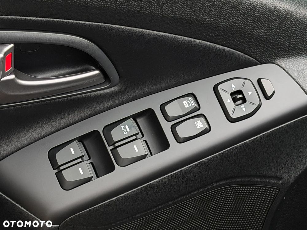 Hyundai ix35 1.7 CRDi Premium 2WD - 34