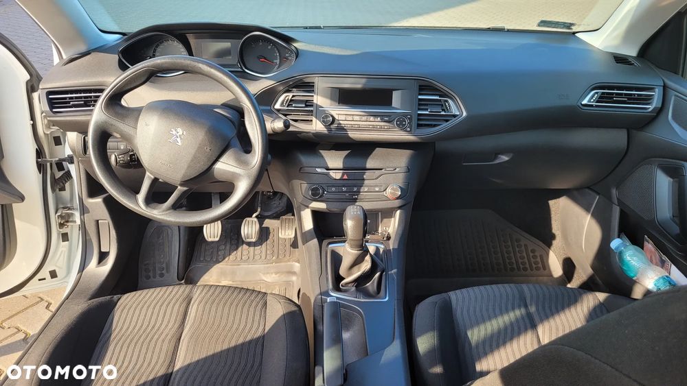 Peugeot 308 1.6 HDi Access - 11