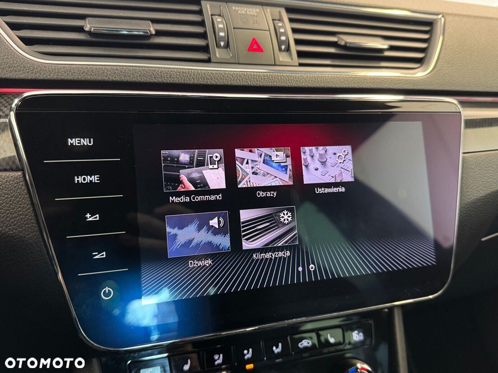 Skoda Superb 2.0 TSI Sportline DSG - 20