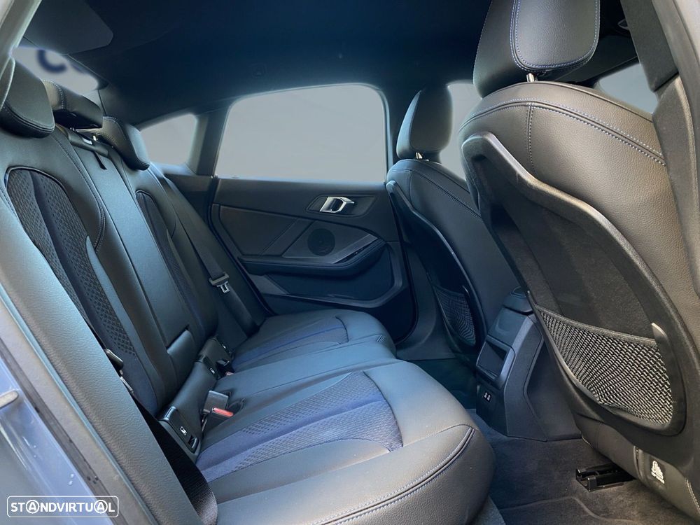 BMW 218 Gran Coupé d Pack Desportivo M - 17