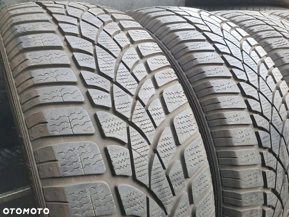 205/60R16 Dunlop Sp Winter Sport 3D kpl zima 6,0mm - 4