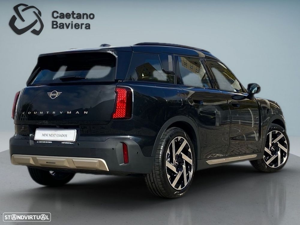MINI Countryman E Favoured M - 2