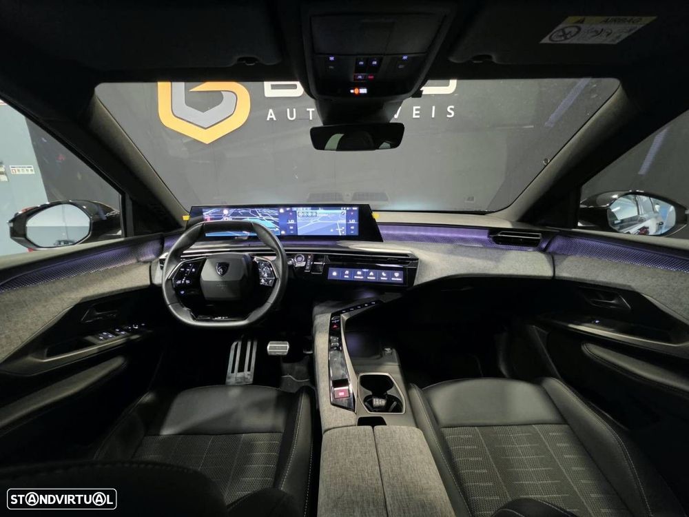Peugeot 5008 Hybrid 136 e-DSC GT - 12