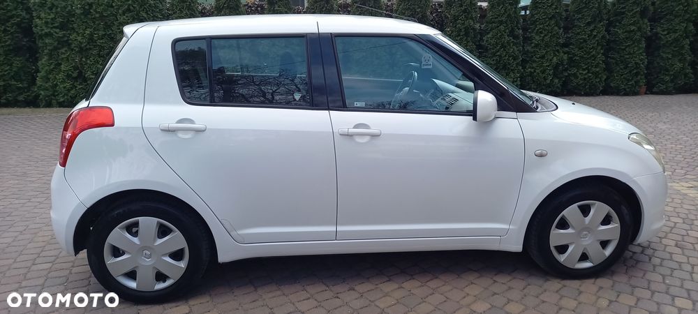 Suzuki Swift 1.3 Comfort+ - 6