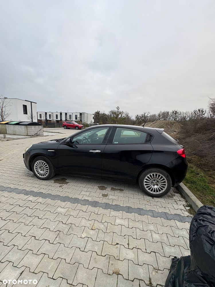 Alfa Romeo Giulietta - 7