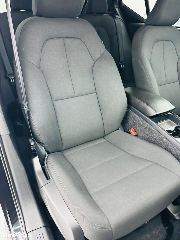 Volvo XC 40 T3 Momentum - 19