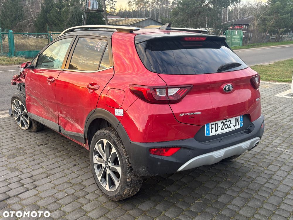 Kia Stonic - 5