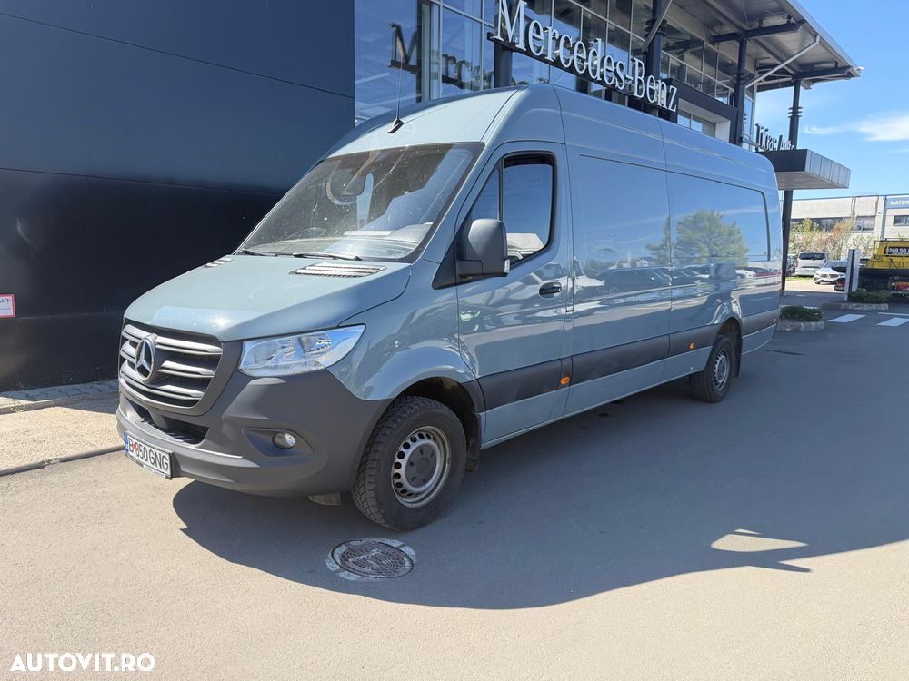 Mercedes-Benz Sprinter 319 CDI - 1