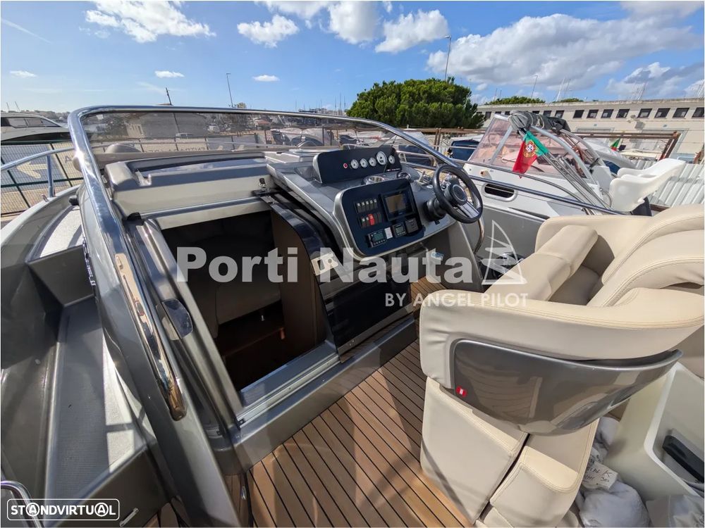 Cranchi Endurance 30 - 15