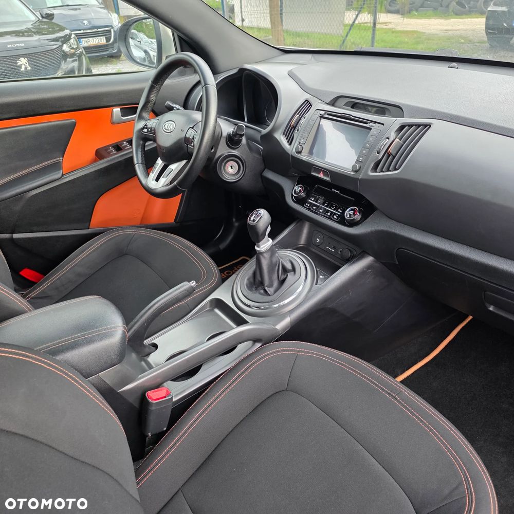Kia Sportage - 12