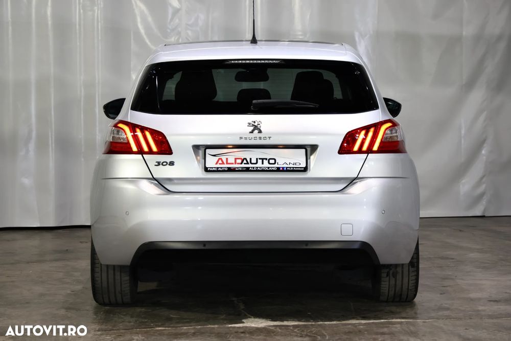 Peugeot 308 e-HDi FAP 115 Stop&Start EGS6 Allure - 39