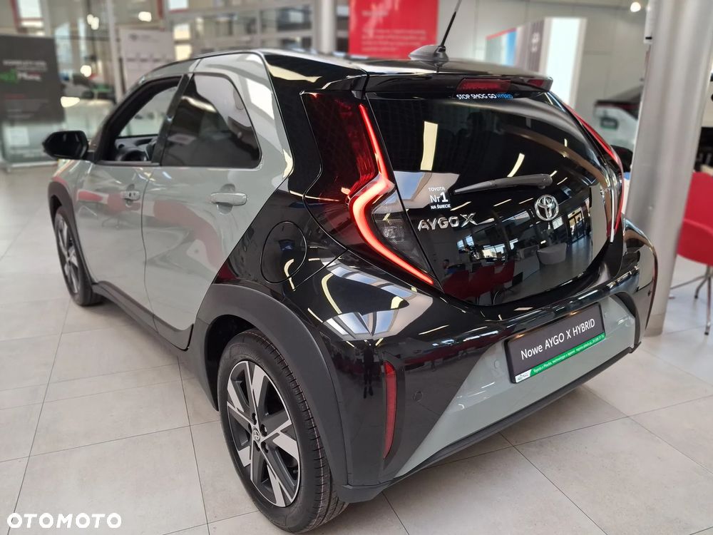 Toyota Aygo X Hybrid 1.5 Style e-CVT - 3