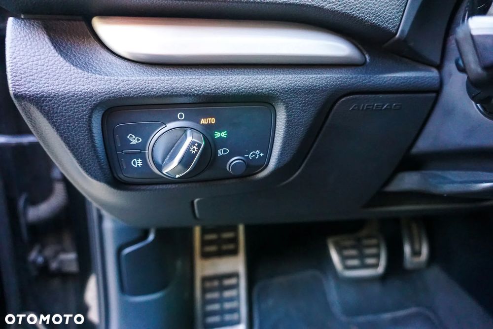 Audi A3 Sportback 35 TFSI cylinder on demand S tronic sport - 25