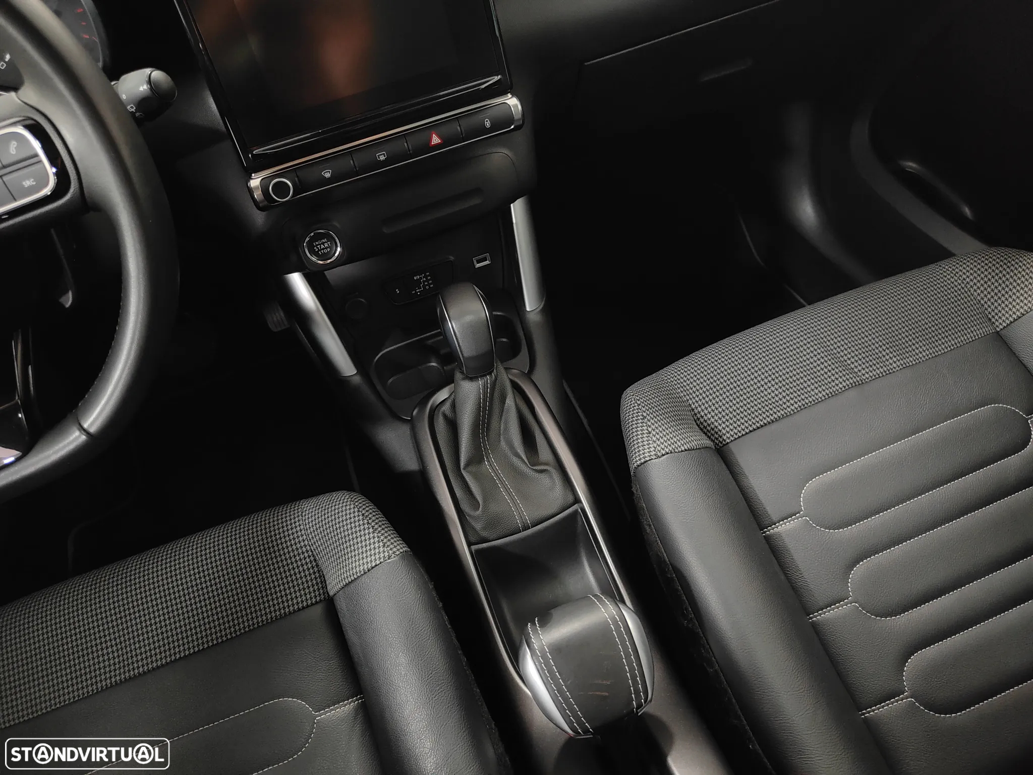 Citroën C3 Aircross 1.2 PureTech Shine EAT6 - 44