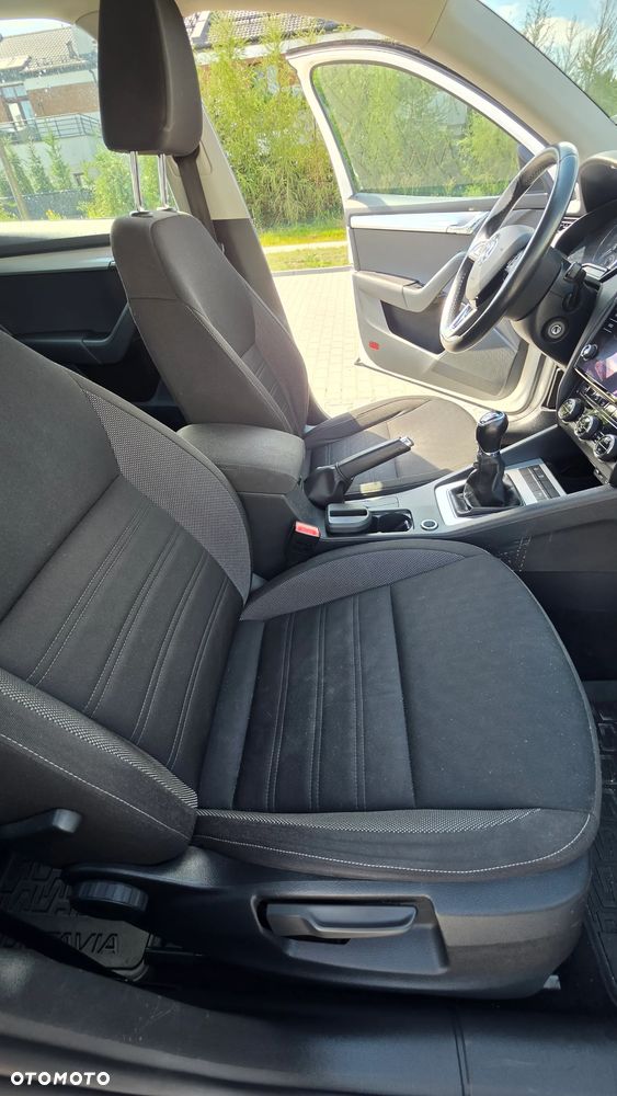 Skoda Octavia 2.0 TDI Ambition EU6 - 15