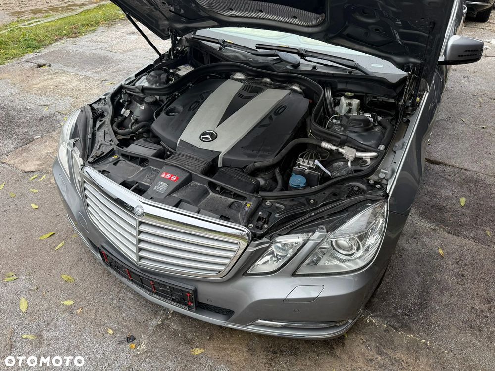 Mercedes-Benz Klasa E ver-300-bluetec-7g--tronic-elegance - 20