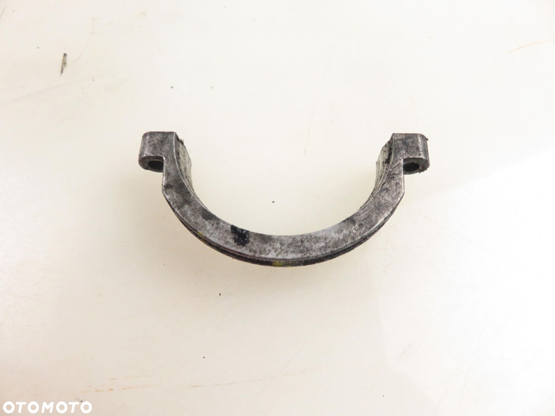 Obejma Mostek Mocowanie pompy vacum podciśnienia BMW OE 2247058 - 3