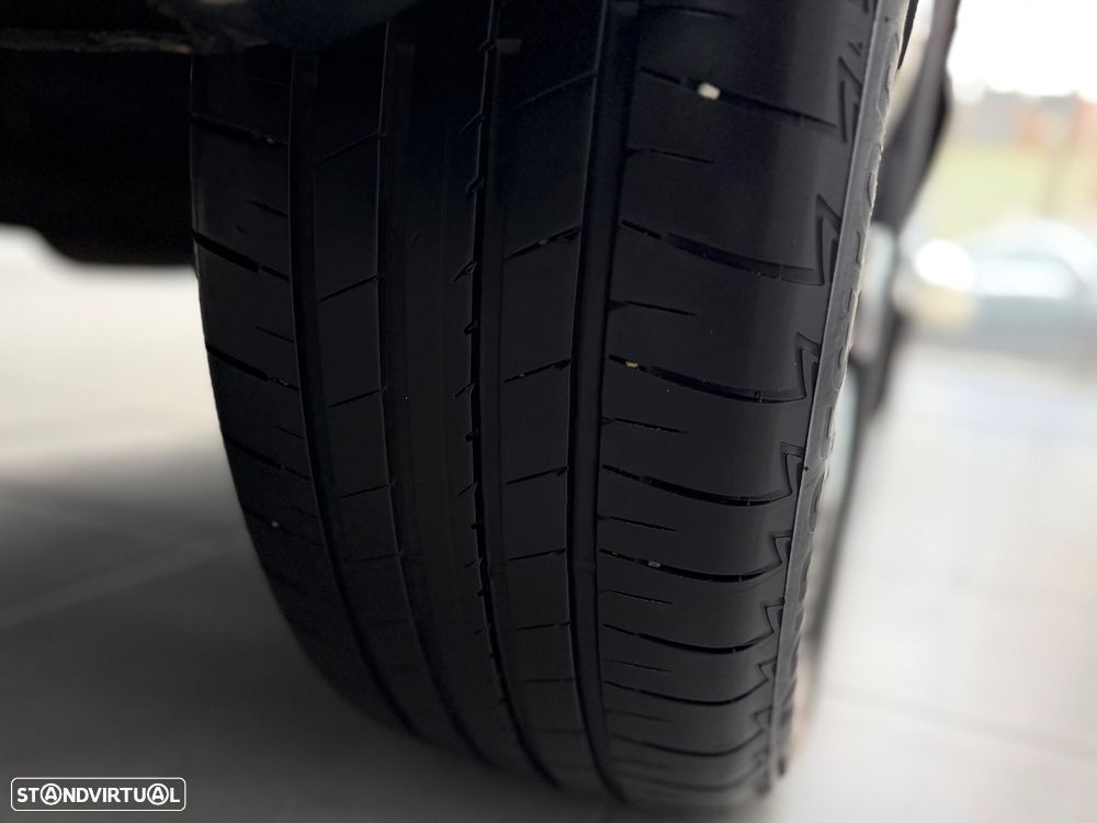 Nissan Qashqai 1.5 dCi DPF 360 - 6