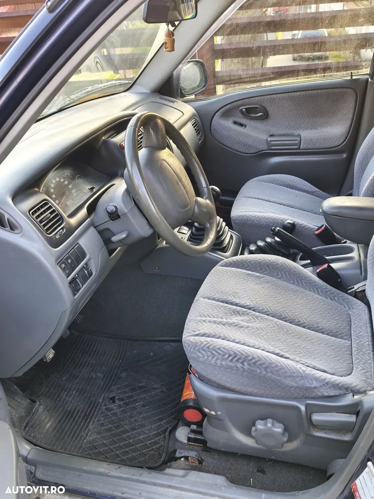 Suzuki Grand Vitara 2.0 TD A/C - 6