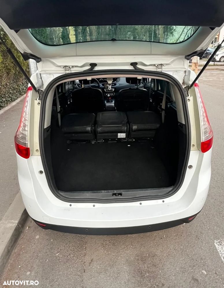 Renault Grand Scenic 1.6 dCi Energy Privilege - 6