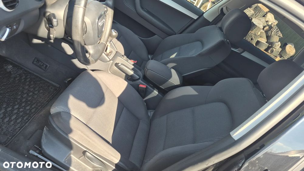 Audi A3 Sportback 1.2 TFSI Ambiente - 14