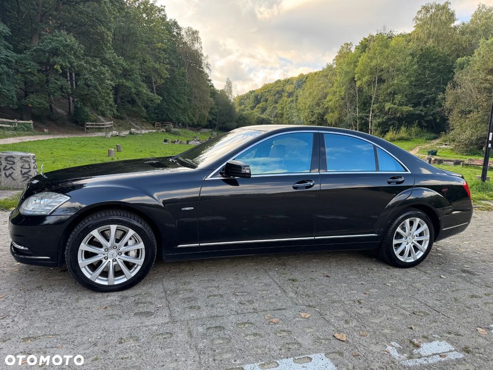 Mercedes-Benz Klasa S 500 BlueEffICIENCY 4-Matic - 3