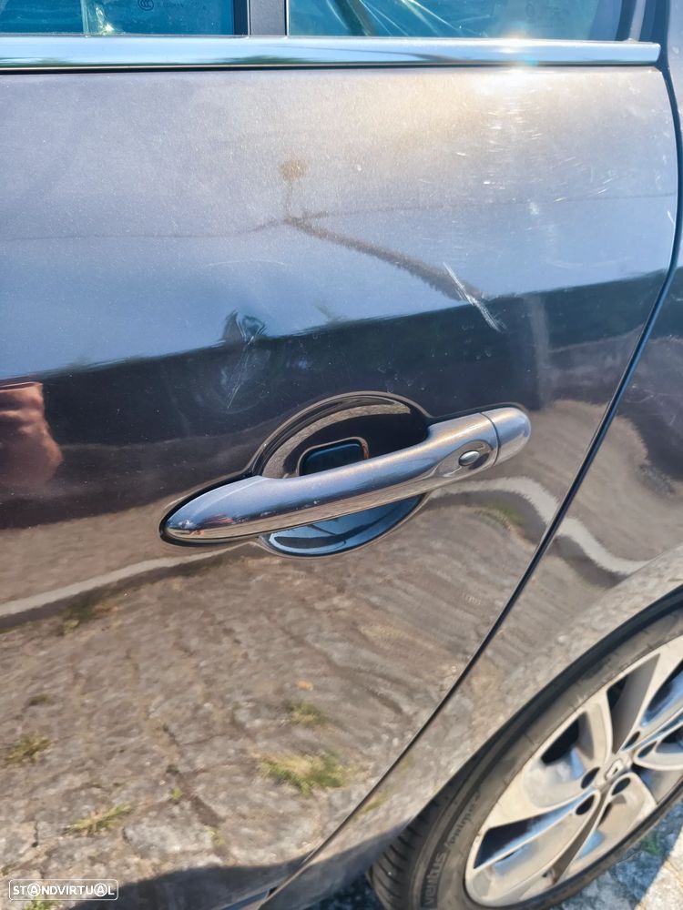Renault Fluence 1.5 dCi Exclusive - 16