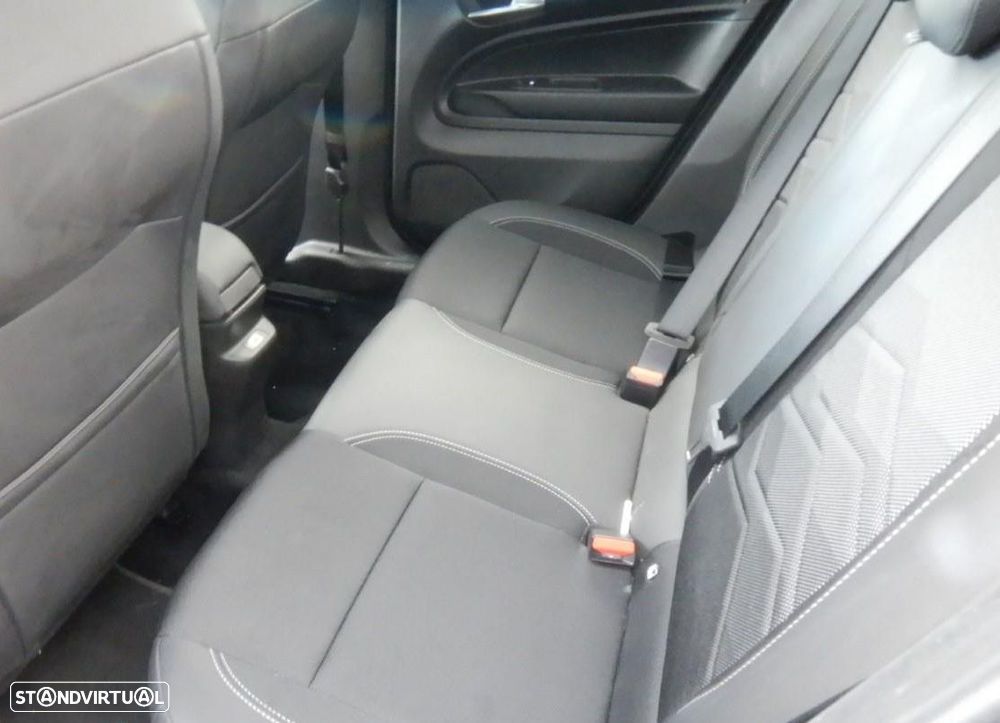 Jeep Avenger 54 kWh Summit - 5