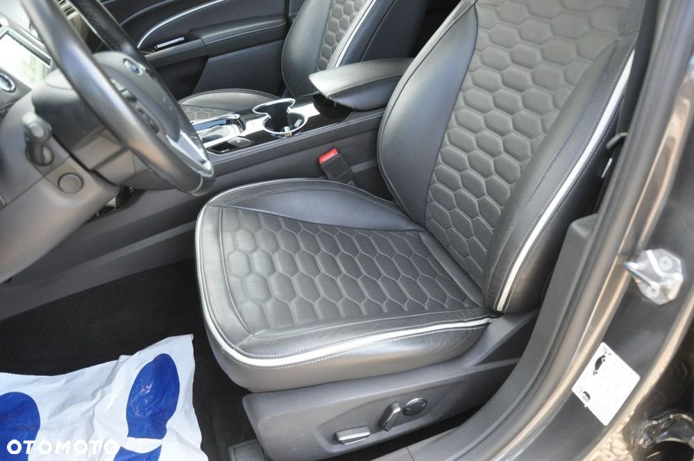 Ford Mondeo - 9