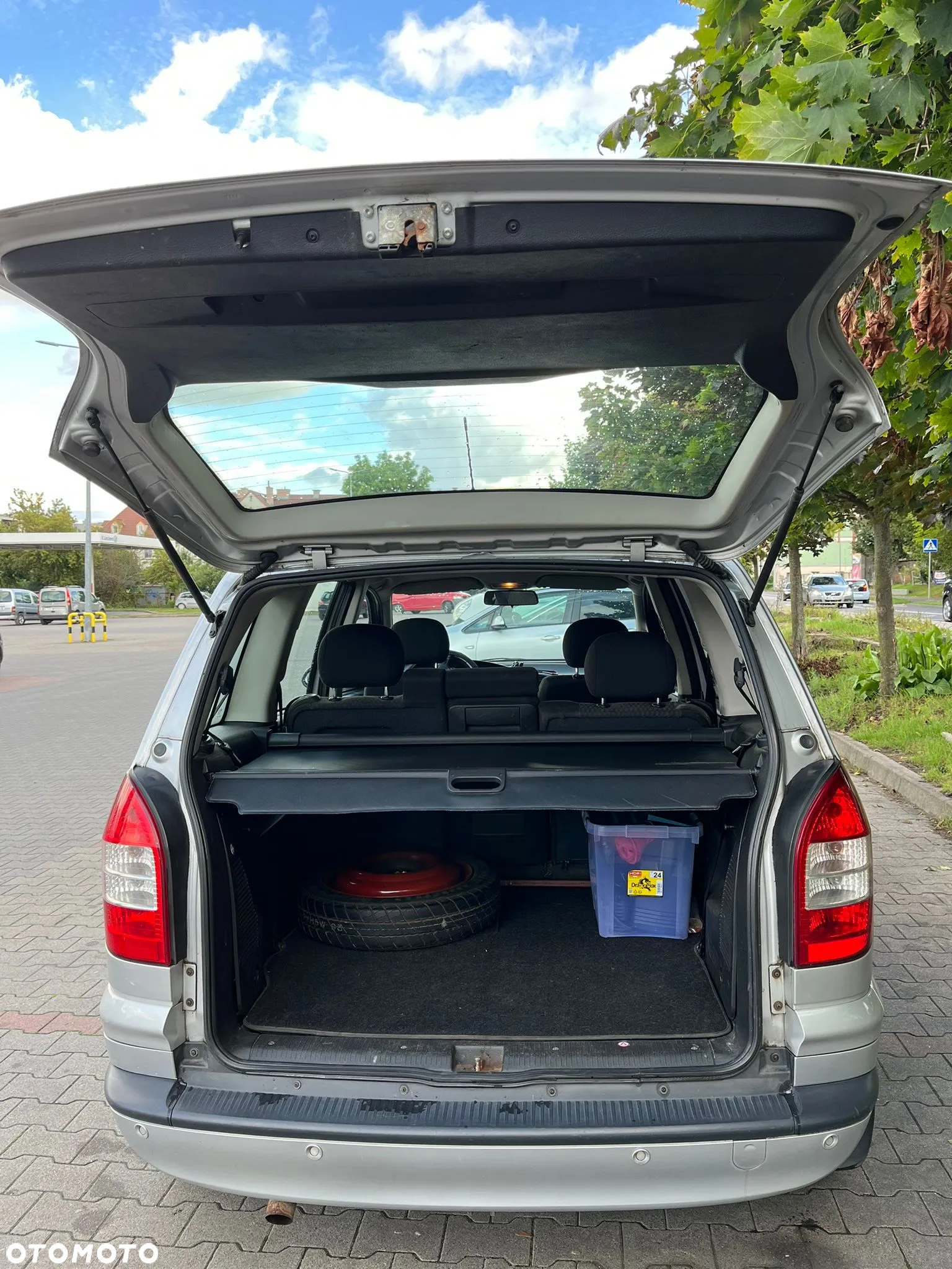 Opel Zafira 1.8 16V Comfort - 10
