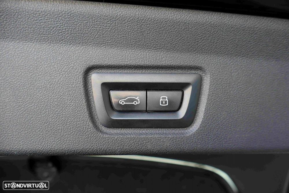 BMW i4 eDrive35 Pack Desportivo M - 12