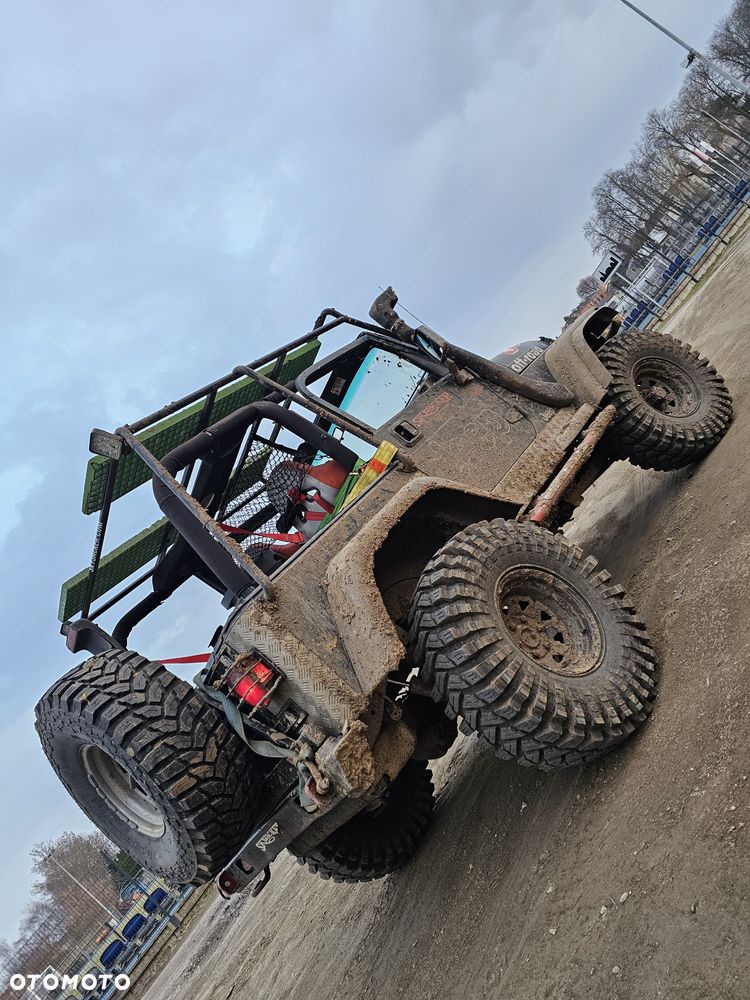 Jeep Wrangler - 2