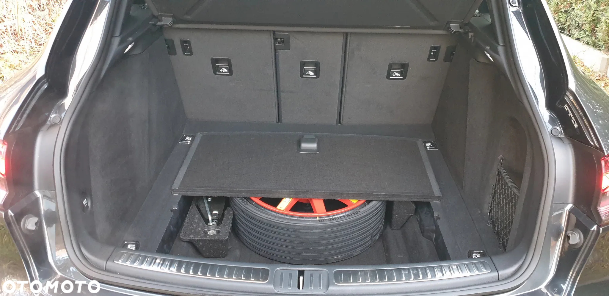 Porsche Macan Standard - 25