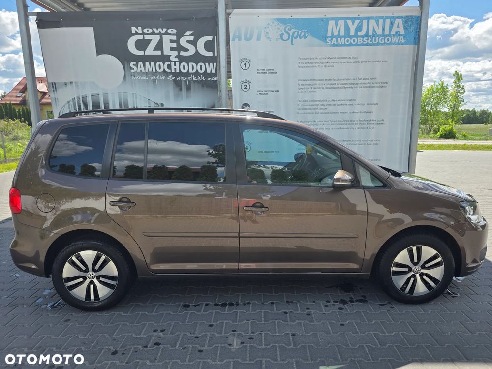 Volkswagen Touran 1.6 TDI DPF Comfortline - 23