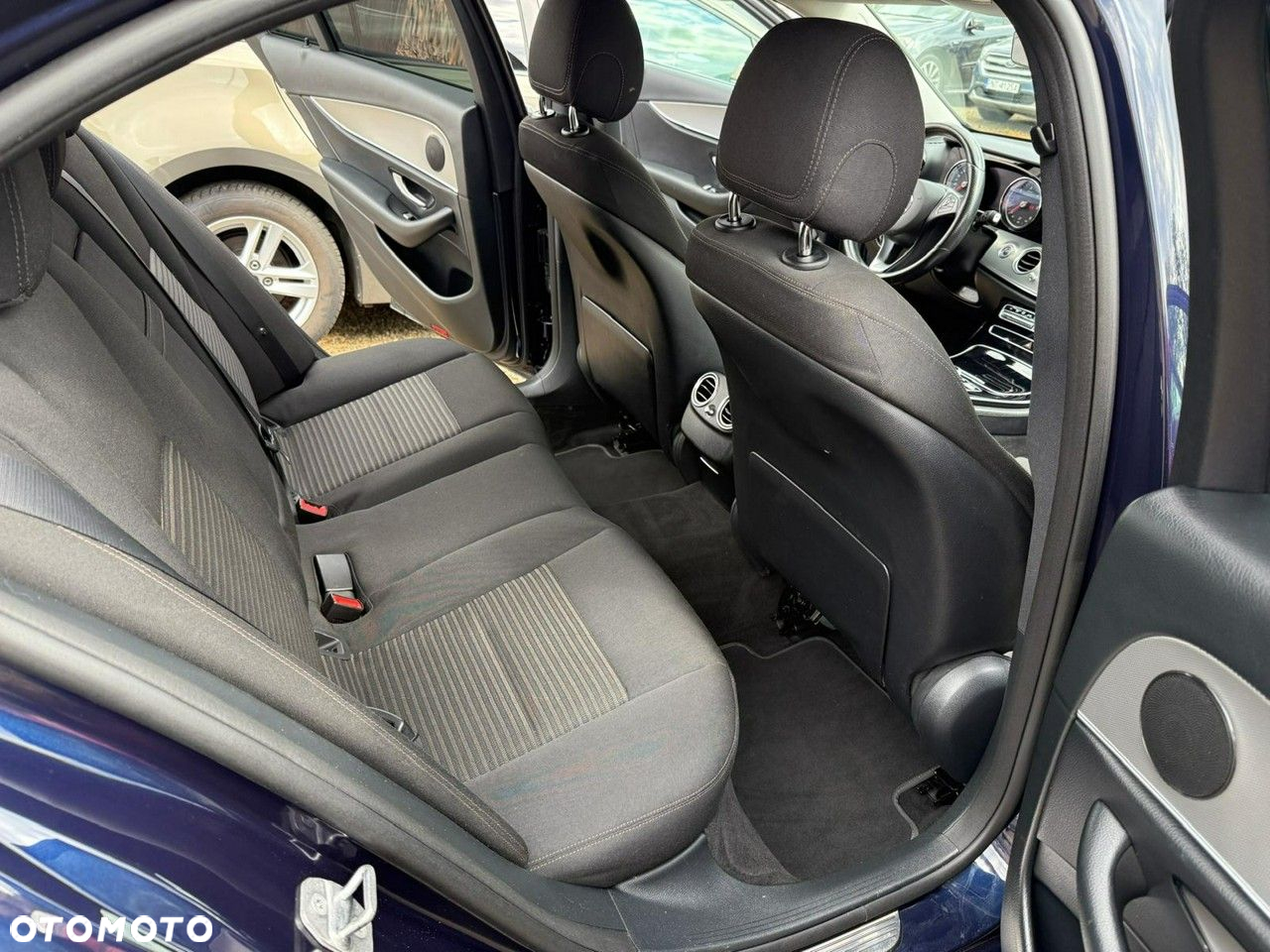 Mercedes-Benz Klasa E - 15