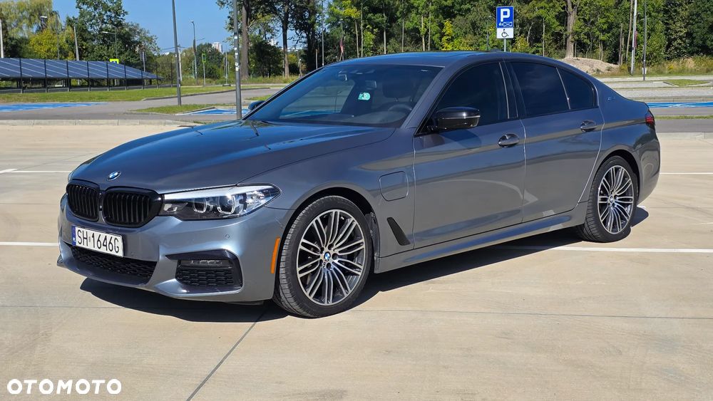 BMW Seria 5 530e iPerformance M Sport sport - 32