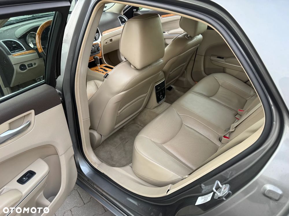 Lancia Thema 3.0CRD Executive - 16