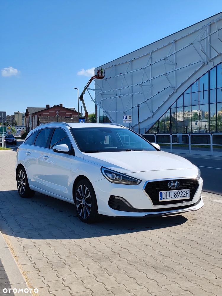 Hyundai i30 1.6 CRDI DCT Prime - 1