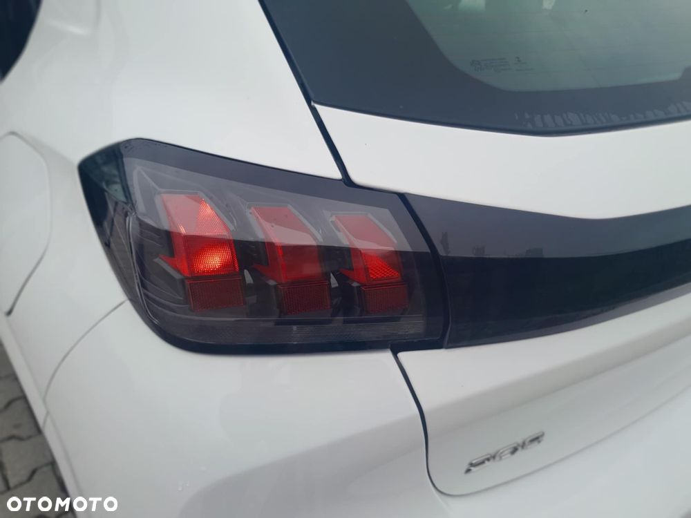 Peugeot 208 1.5 BlueHDi Allure S&S - 12