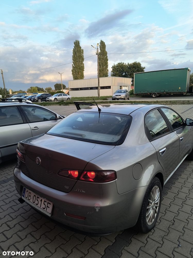 Alfa Romeo 159 - 3