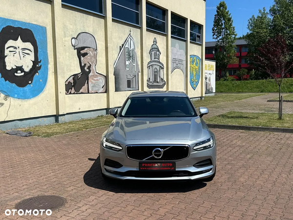 Volvo S90 D4 Geartronic Momentum Pro