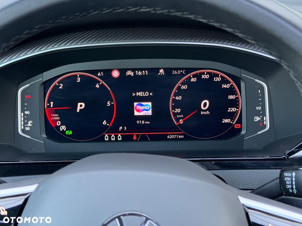 Volkswagen Arteon 2.0 TDI R-Line DSG - 24