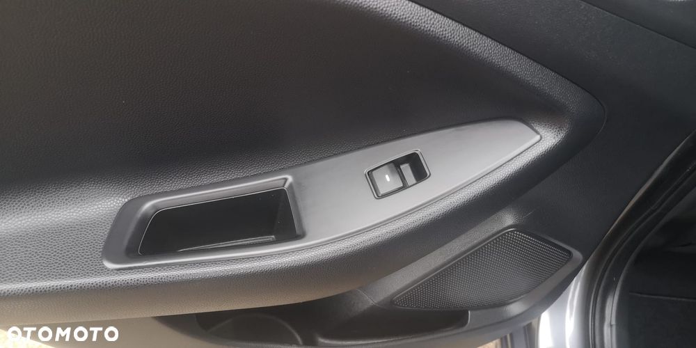 Hyundai i20 blue 1.2 Advantage+ - 24