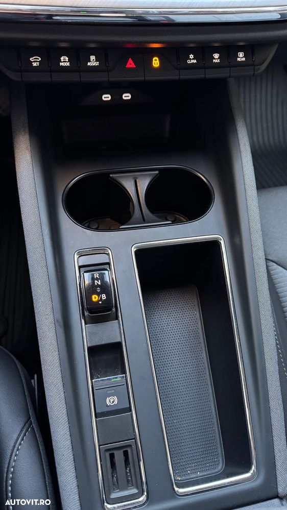 Skoda Enyaq iV Electric 80X - 12