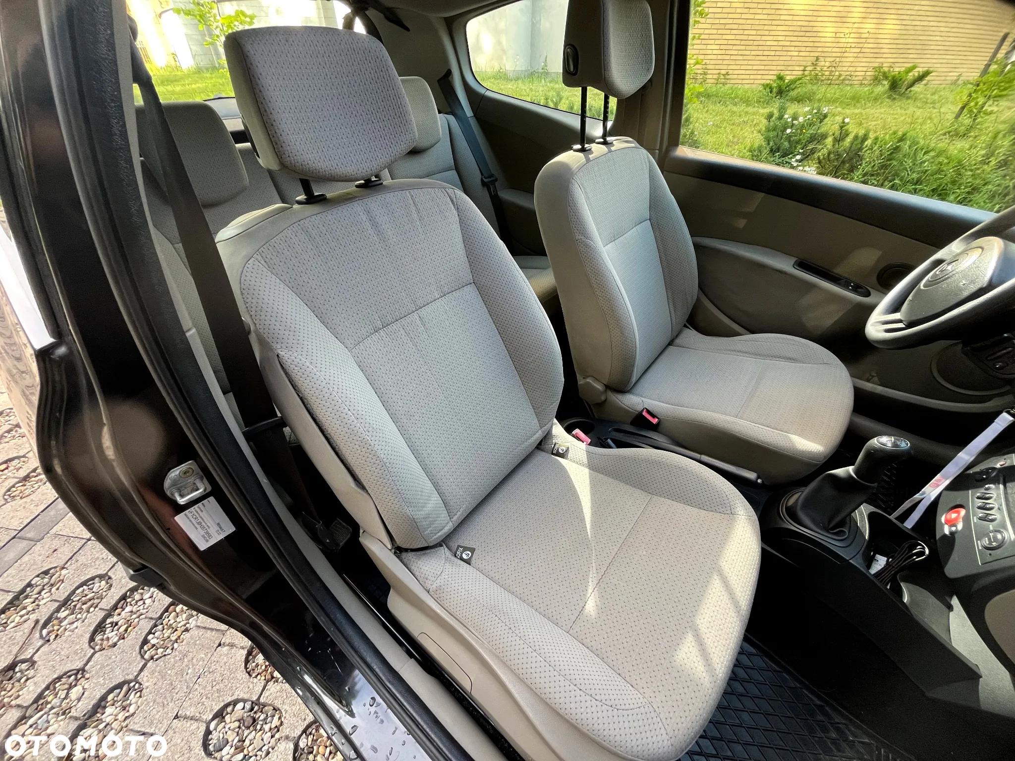 Renault Clio - 18