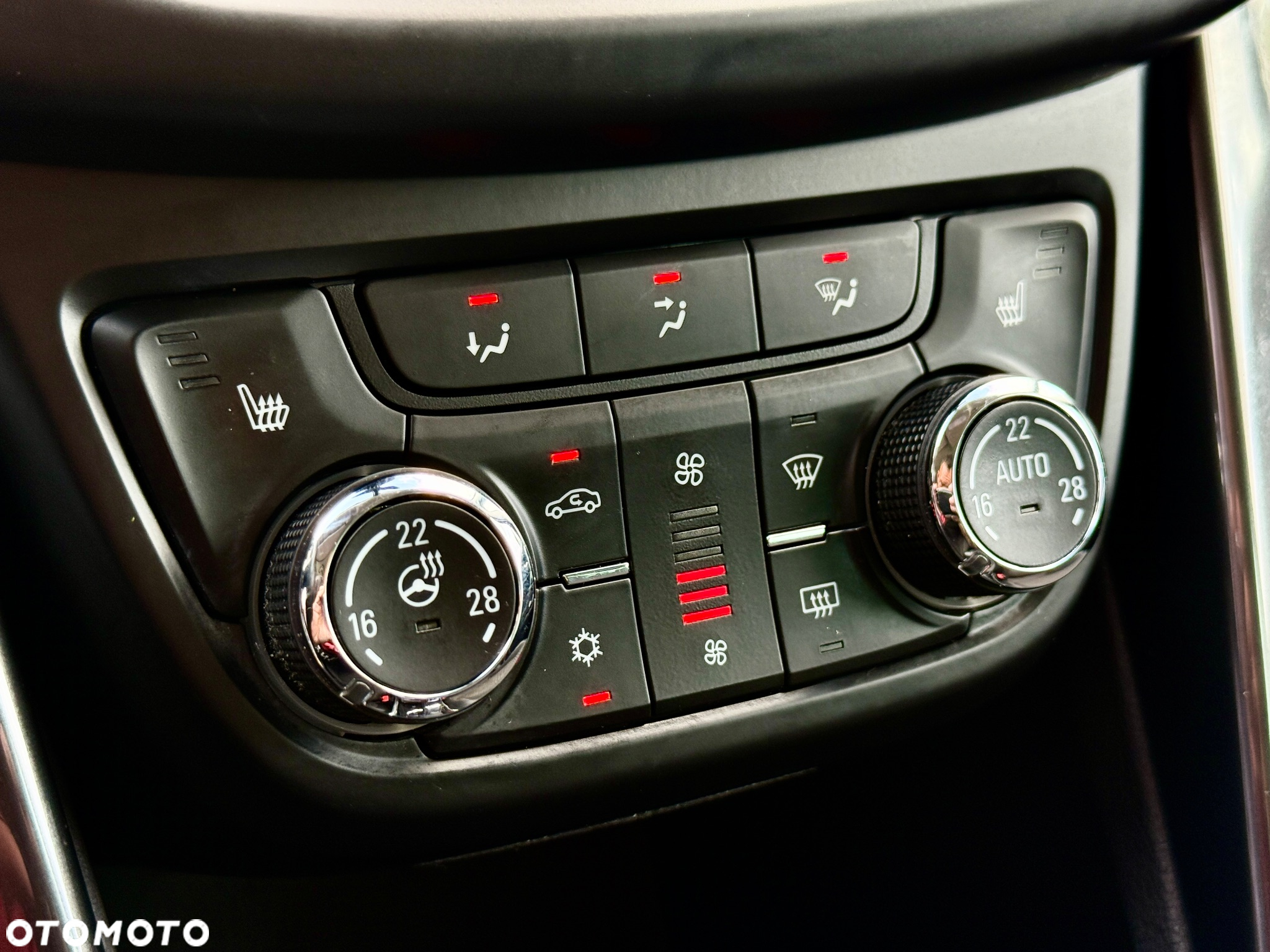 Opel Zafira 1.6 CDTI Cosmo - 29